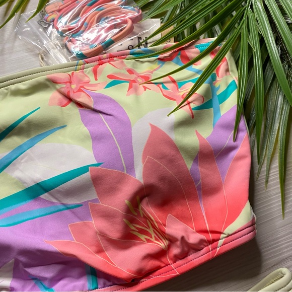 Billabong Lost in Daydreams Tropical Summer Tube Bikini Top | Maui Rider Bottoms - Picture 5 of 14